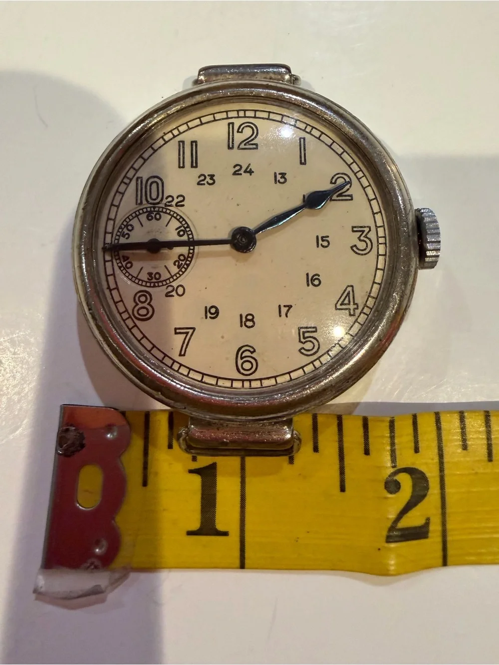 Vintage Kirovskie USSR Soviet Mechanical Wristwatch 24 Hour Dial Small Seconds